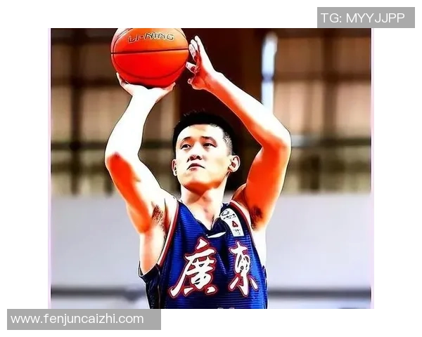 周鹏：从篮球场上的拼搏者到生活中的奋斗榜样